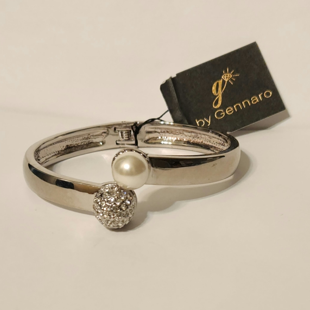 Silver Tone Bangle Bracelt With A Faux Pearl And Sparkly Gray Bead by Gennaro